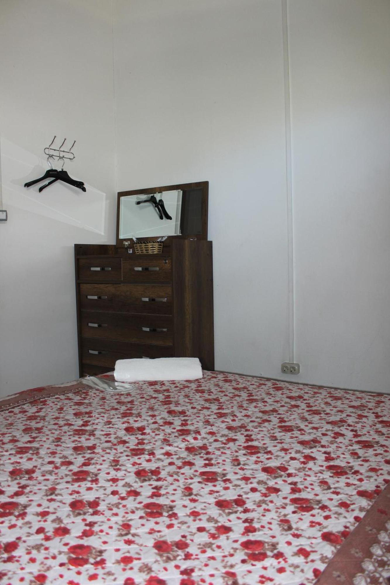 Hostel Near The Square Tbilisi Buitenkant foto
