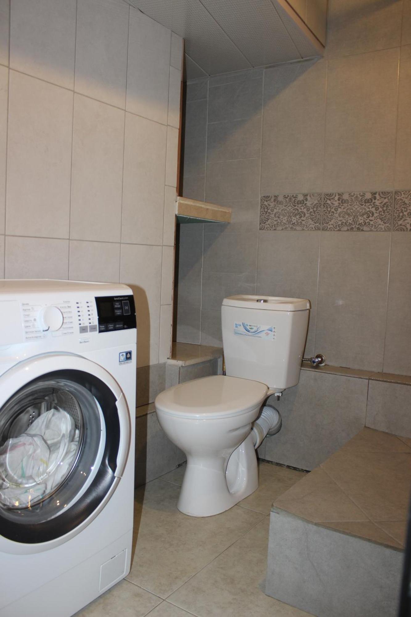 Hostel Near The Square Tbilisi Buitenkant foto