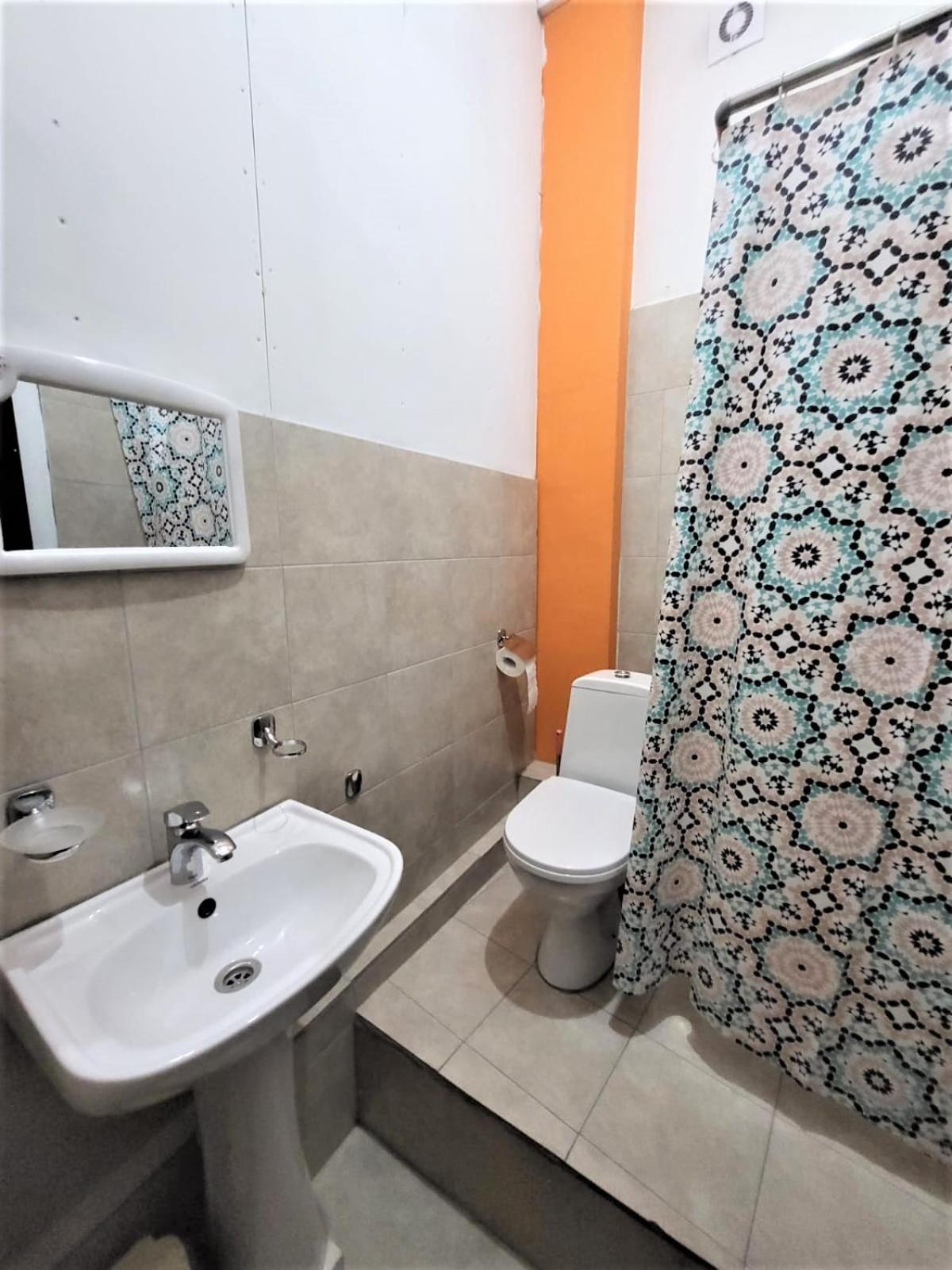 Hostel Near The Square Tbilisi Buitenkant foto